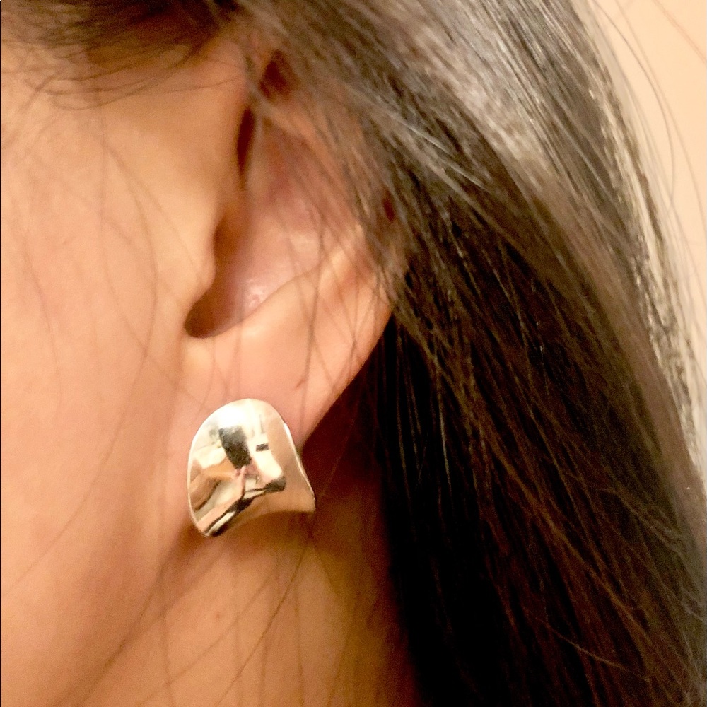 LORD + TAYLOR | 925 Sterling Silver Vintage Concave Earrings - Post Backing